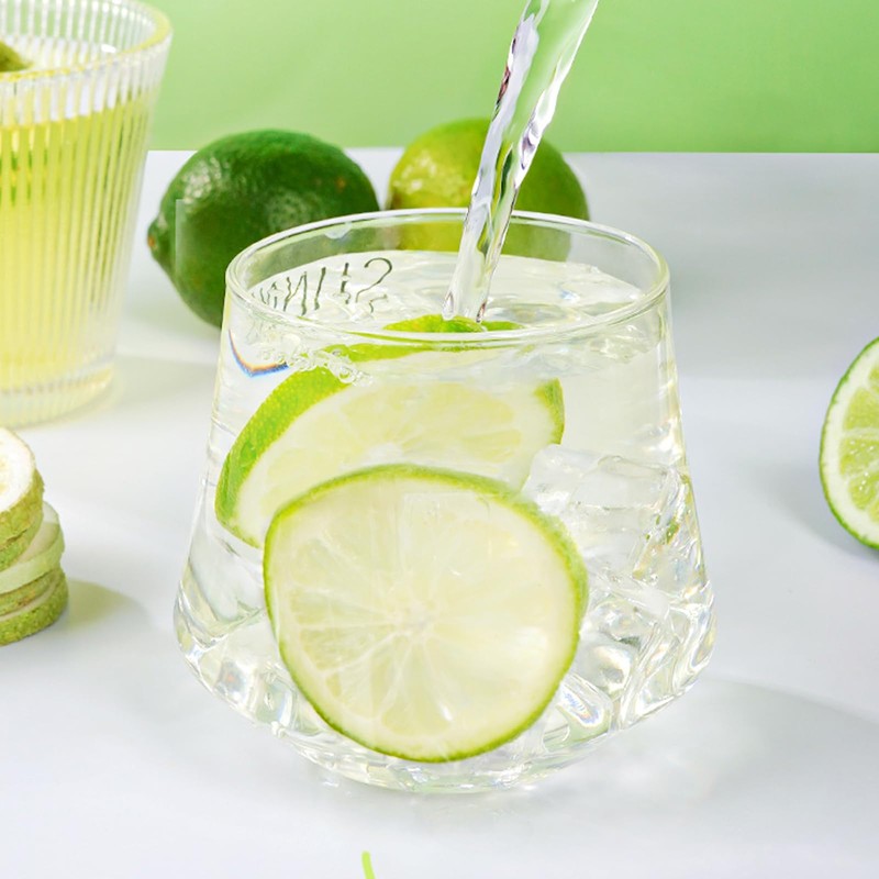 Haomly Freeze-dried Seedless Lime Slices,2.8oz(80g),Dehydrated Limes for Cocktails,Tea, Snacking, Baking,