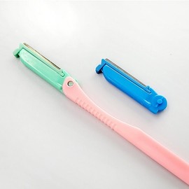 Special offer foldable eyebrow trimmer eyebrow razor eyebrow blade eyebrow trimming eyebrow trimmer / 특가 접이식 눈썹정리기 눈썹 면도기 눈썹칼 눈썹정리 눈썹정리칼