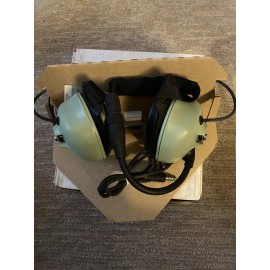 David Clark Model H6040 Headset With Boom Mounted M-77 Electret Microphone