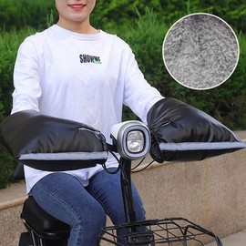 Clearance grip handle warmers motorcycle winter gloves reflective strip covers rider scooter fleece-lined motorcycle / 땡처리 그립 핸들 워머 오토 바이 크 방한 장갑 반사띠 커버 라이더 스쿠터 기모 오토바이