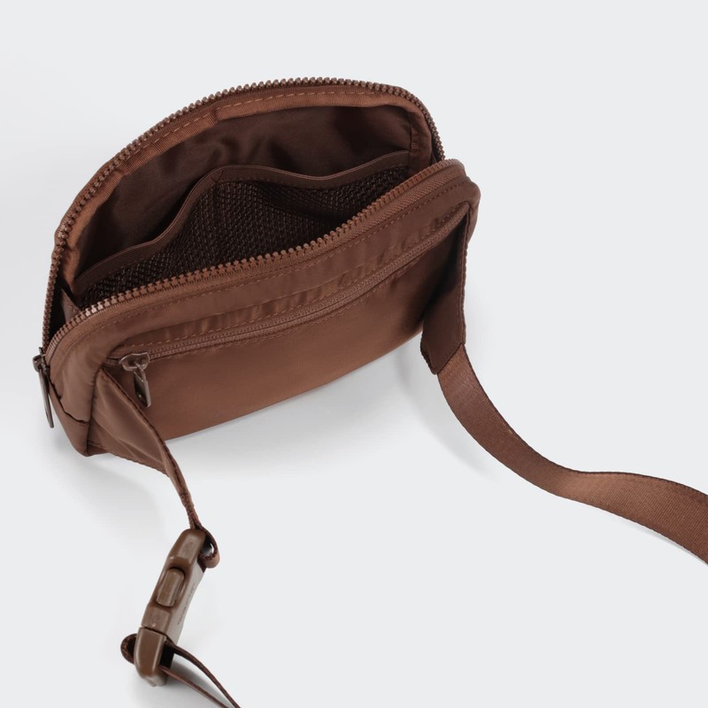 Everywhere Belt Bag Large 2L, Pander Waterproof Everywhere Fanny Pack