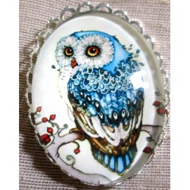XL GLASS DOME PIC BUTTON BEAUTIFUL BLUE OWL IN SILVER SCALLOPED BACK   1-1/2 in