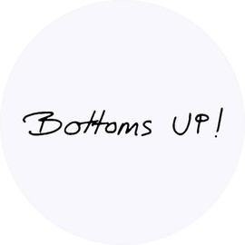 24 x 40mm Round 'Bottoms Up!' Stickers (SK00008847)