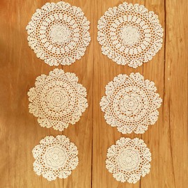 Daily Treasures 6pcs Crochet Doilies Place Mats in Three Different Sizes, Vintage Lace Doilies,cotton lace placemat for DIY Tables Kitchen Dining Room Party Wedding Birthday Decoration (Beige)