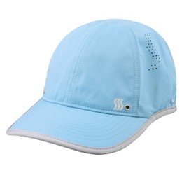 SAAKA Lightweight, Performance Hat for Kids and Youth. Premium Packaging. Quick Drying, Protects from The Sun. (Light Blue)