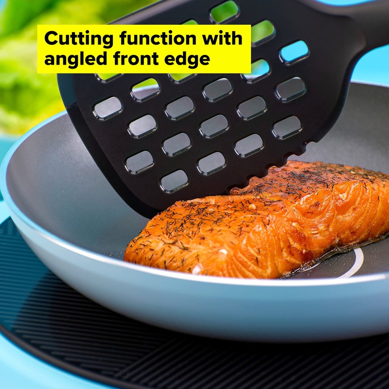 Tasty Slotted Turner with Cutting Function - Ideal for Roasting