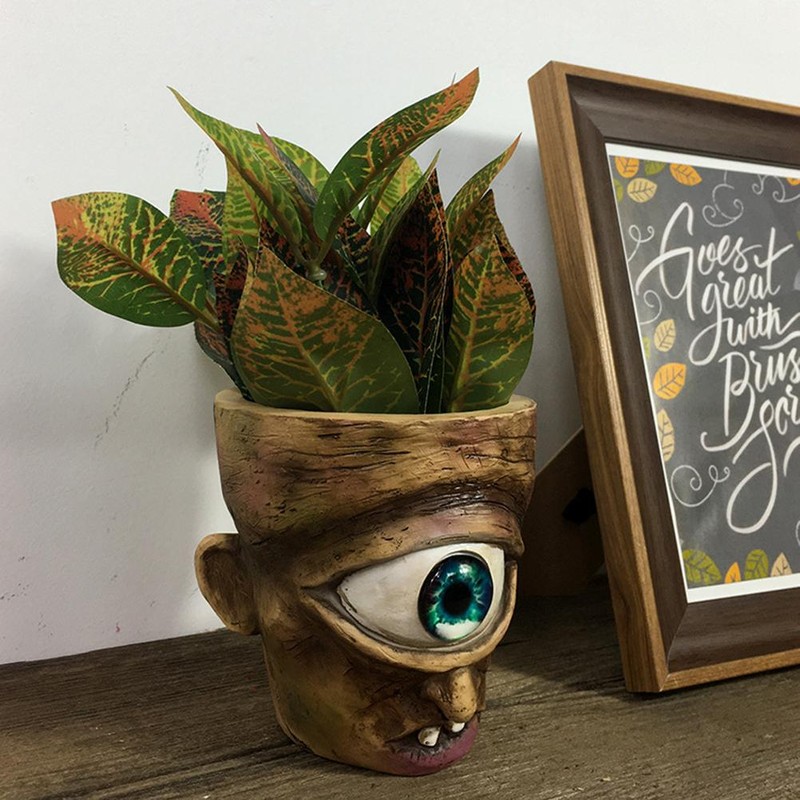 Eye Head Resin Flower Pot Decorative Indoor Outdoor Planter Round