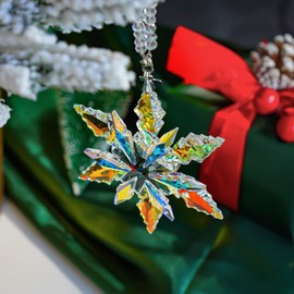 2024 Colorful Christmas Ornaments Crystal Glass Snowflake Star for Christmas Tree Ornaments Hanging Crystal Sun Catcher Pendant Home Decor