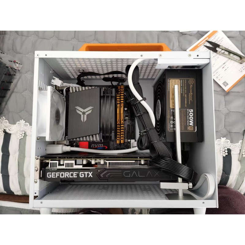 SharGwa PC K77s Matx Case Small Compact Mini Tower Gaming