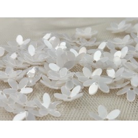 Unbranded FLOWER SEQUINS for Sewing Embellishment Jewelry making Doll clothes and crafts  - Off-white