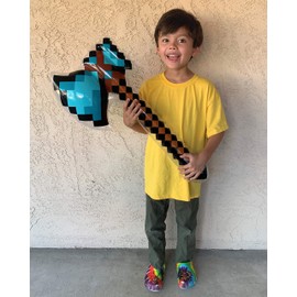 Inflatable Diamond Jumbo Hatchet - Pixel - Blow Up Birthday Party Favors - Gift Bags - Pool Parties - Costumes - for Boys & Girls - 8 Pack
