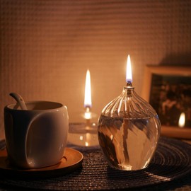 GXFCCYXT Refillable Liquid Petite Glass Oil lamp, Sturdy Borosillicate Glass Oil Candle, Unique Internal Thread Appearance for Fine Dining & Restaurants or Home