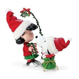 Department 56 Possible Dreams Peanuts Lucy and Snoopy Misletoe Smak Figurine, 10 Inch, Multicolor