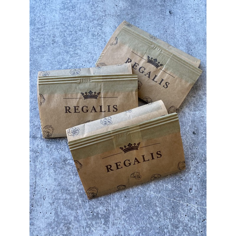 Regalis Microwavable Black Truffle Popcorn, Non-GMO Kernels, Real Black European