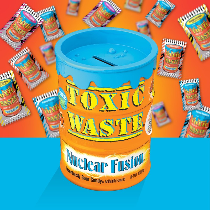 TOXIC WASTE - Nuclear Fusion Hazardously Sour Candy - Raspberry-Lemon,