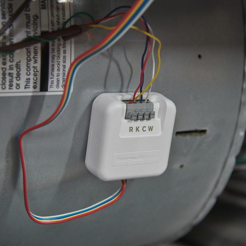 Honeywell Home C-Wire Adapter for Honeywell home Wi-Fi Thermostats and