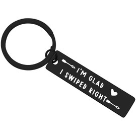 Xiahuyu I'm Glad I Swiped Right Keychain Gifts for Boyfriend Girlfriend Husband Wife New Relationship Gifts Anniversary Christmas Birthday Gifts Valentines Day Gifts for Him or Her