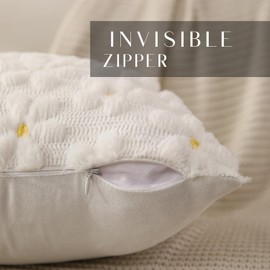 DFXSZ Spring Summer Pillow Covers 16x16 inch Set of 2 Farmhouse Decor Yellow Flower Heart Daisy Soft Plush Faux Fur Jacquard Throw Pillows for Bedroom Sofa Holiday Spring Summer Home Decor PTK024A16