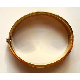 Gold Bracelet Letter for Women，18K Gold Plated Stainless Steel Gold Bracelet, Lovely Gift for Women (golden)