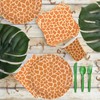 POPOYU 16P Jungle Safari Animal Party Giraffe Print Paper Plates