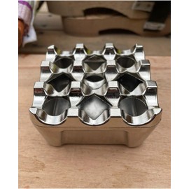 Kt Home Ceniceros pequeños de Metal, 9 Rejillas, Resistente al Viento, para decoración de Mesa, portátil, Decorativo, Plateado, Apto para Exteriores, balcón, para Cigarrillos.
