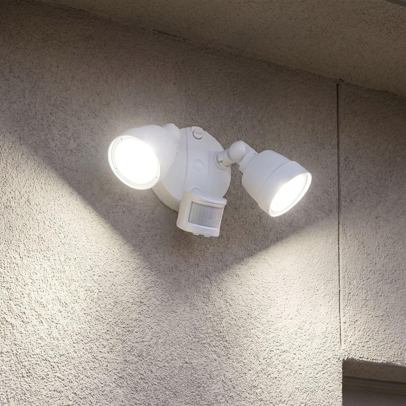 Savoy Lighting Assets 4-FLOOD-MS-A2-3000K-WH Outdoor Flood Light with Motion Sensor