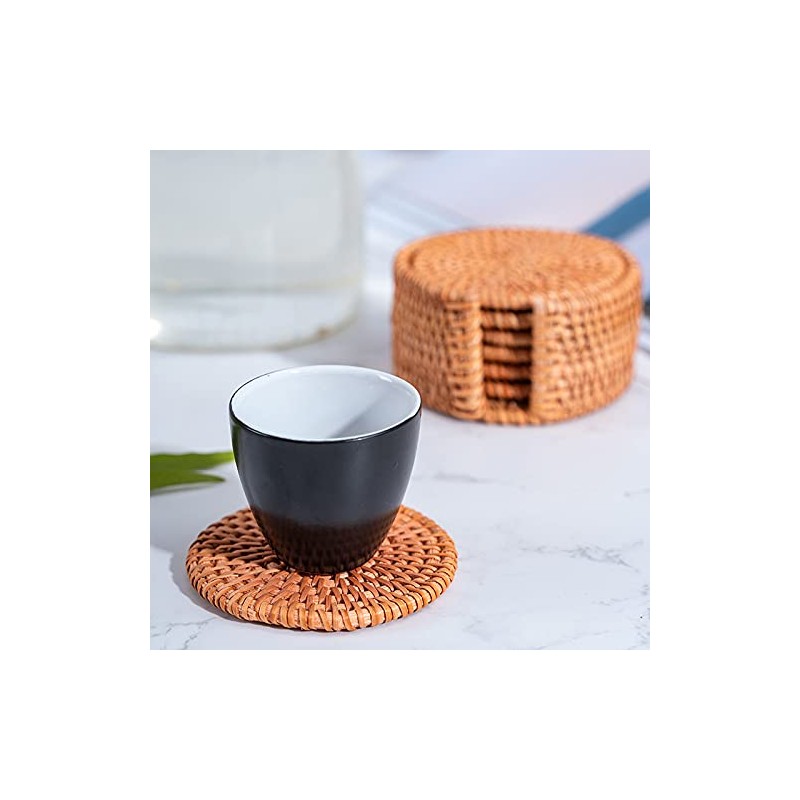 ROSSRORE Handwoven Natural Coasters Set - Boho Seashell & Rattan