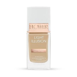 Light Illusion Foundation (Natural Beige M1)