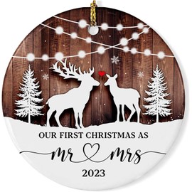 Fvviia Our 1st First Christmas as Mr and Mrs 2023 Reindeer Couple Ceramic Ornament, Married Ornament, Engagement Wedding Keepsake Gifts for Newlywed Xmas Tree Decorations, Bridal Shower Gift