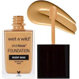 Wet n Wild Base de Maquillaje Photo Focus Tono Desert Beige Acabado Mate para Piel Grasa, Alta Cobertura,Compatible con Primer, Corrector y Polvo Compacto, Vegana y Libre de Crueldad, Fórmula Ligera de Larga Duración a Prueba de Agua y Sudor, resistente a