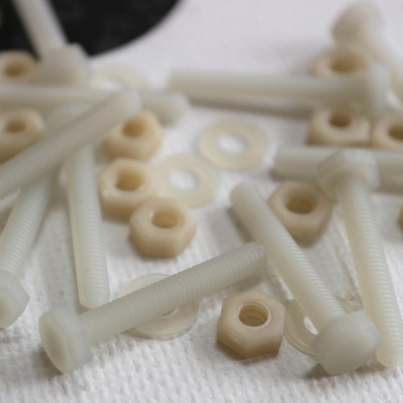 50 x Glass Filled Reinforced Super Nylon Hex Head, M3