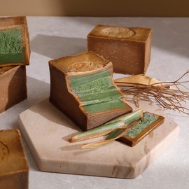 Alepia handmade Aleppo soap 40% bay oil 200g luxury soap natural vegan soap cold-roll method / 알레피아 수제 알레포비누 40%월계수오일 200g 명품비누 천연비건비누 콜드론 공법