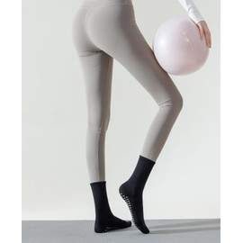 vvallis Pilates Socks, Yoga Socks with Grips for Women, 3 Pairs Non Slip Grip Socks for Barre, Dance, Barefoot Workout (Cotton Blend, B02-Black/White/Pink)