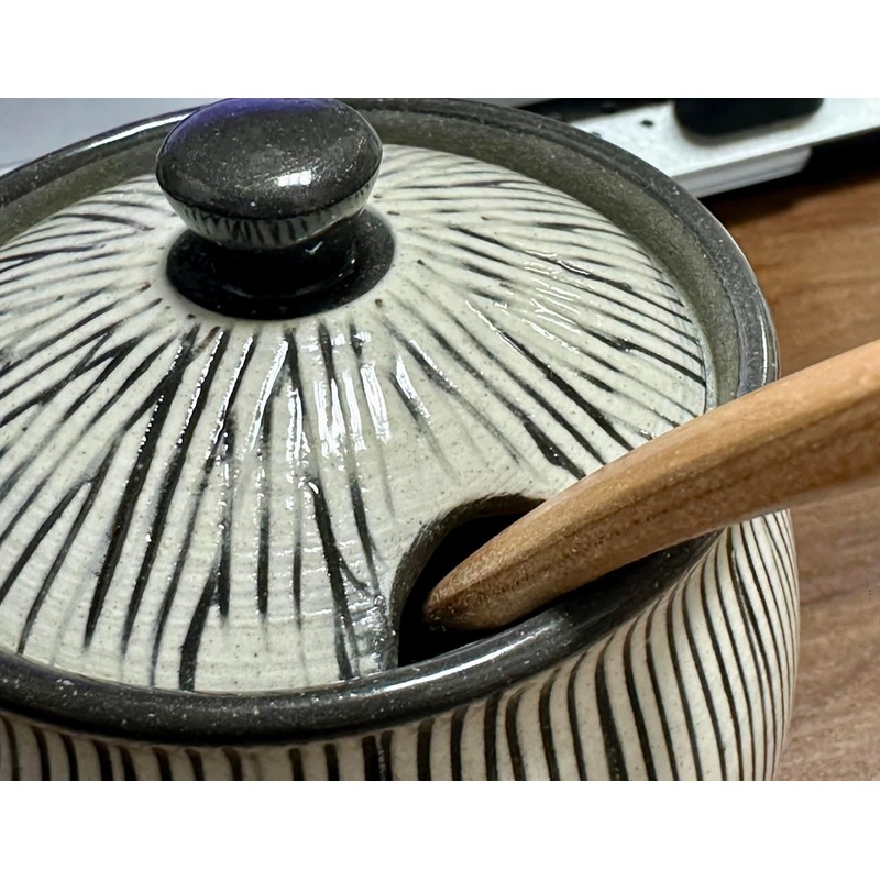Sugar Pot Created by Mr. Coffee Shop, Konobiki Brush Line