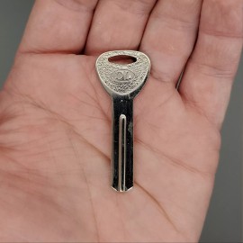 Ilco 2x Ilco TR18 Key Blanks Pre 1969 Toyota Taylor T78M, DL TA10 Nickel Plated NOS