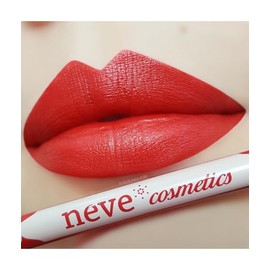 Neve Cosmetics Pastell Lippen mit voller und deckender Farbe | Chili