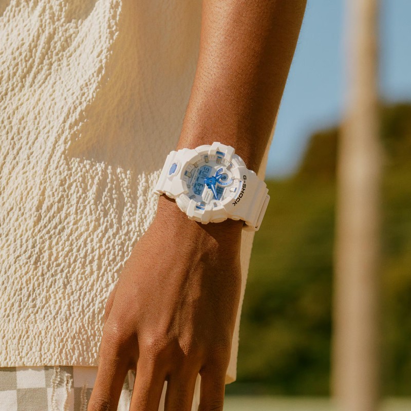 Casio Watch GA-700HDS-7AER