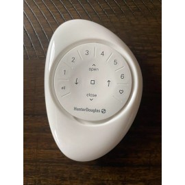 Hunter Douglas Powerview Generation 3 New White Remote with white pebble