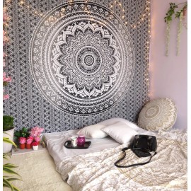Oussum Indian Mandala Tapestry Queen Wall Hanging Hippie Wall Art Decor Throw Bedspread