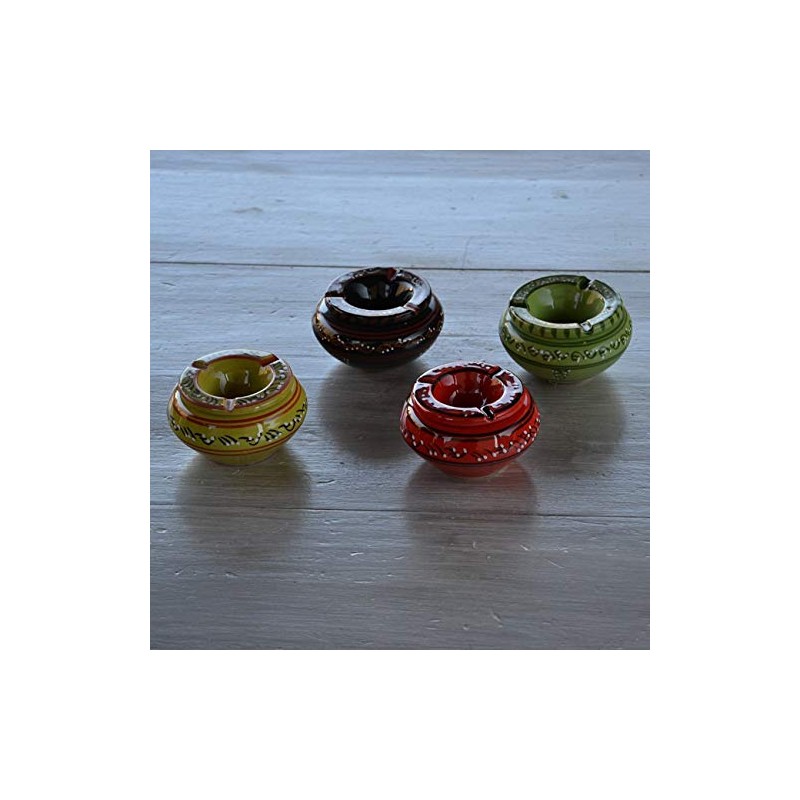 Cendrier Anti Fumée Tatoué Rouge – Petit Modèle