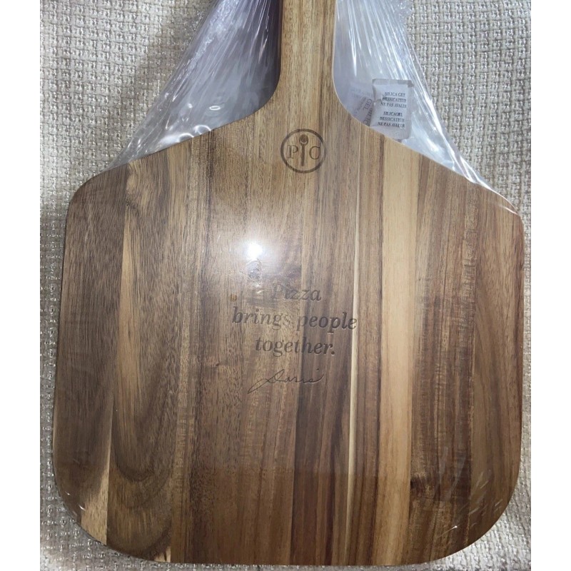 Pampered Chef ACACIA Wooden PIZZA PEEL Paddle- Bevel Edge