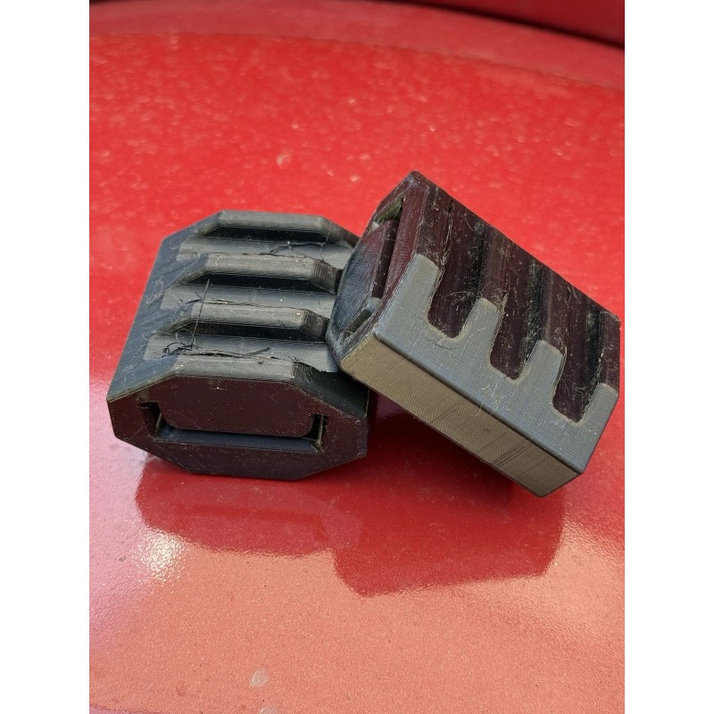 PETERBILT 388 389 Upper Hood Guide (1 pair)