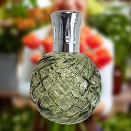 Catalytic Lamp Air Freshener and Air Purifier for Household Green