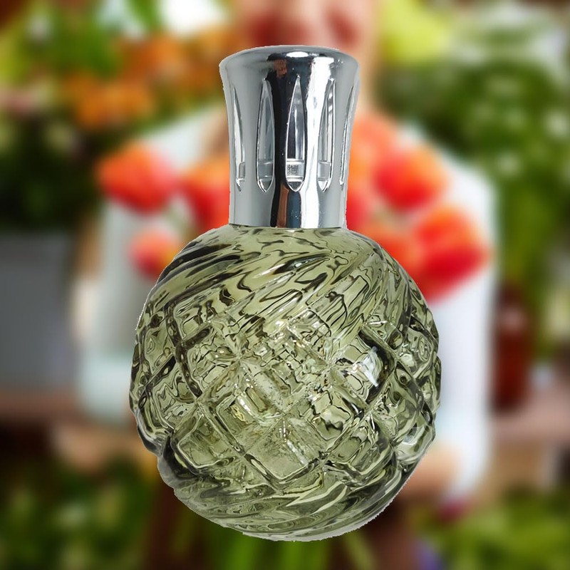 Catalytic Lamp Air Freshener and Air Purifier for Household Green