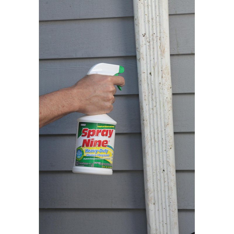 Spray Nine 26801 Heavy Duty Cleaner, Degreaser & Disinfectant for