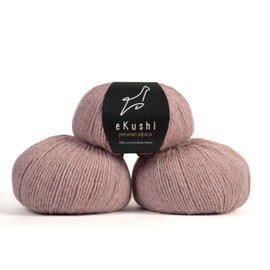 eKushi - Hilo de alpaca 100 % bebé para tejer y ganchillo, juego de 3 madejas de hilo de alta calidad DK, ligero, hipoalergénico y térmico, hecho en Perú, ideal para proyectos delicados (rosa clavel)