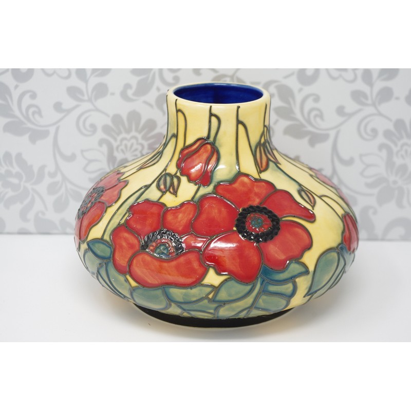 Old Tupton Ware Yellow Poppy Vase 6 inches TW1683