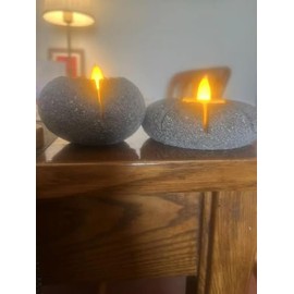FUSTONE Natural Stone Candle Holders, Lava Stone Candle Holder Handmade, Pebble Tea Light Candle Holder Handcrafted Tealight Holder 2PCS