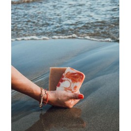 KIT DE 4 JABONES ARTESANALES EN BARRA EN CAJA PARA REGALO/SAN VALENTIN/DIA DE LAS MADRES/NAVIDAD(Violetas y Rosas)