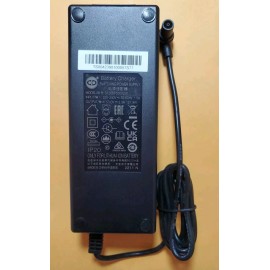 Navee OEM battery Charger For Europe  Xiaomi electric scooter 4 ultra 53V - 2.3A